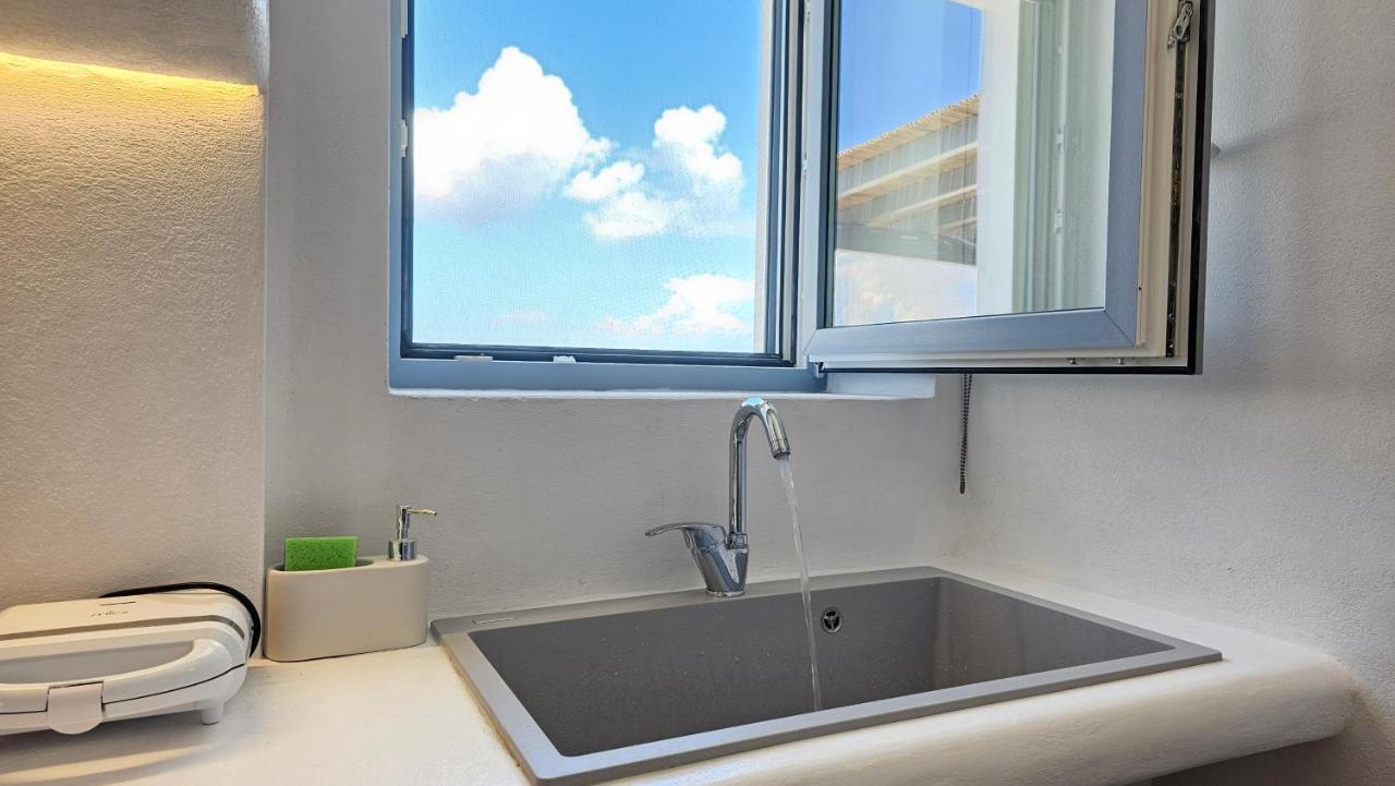 Polychronis Private Suite Pollonia Exteriör bild